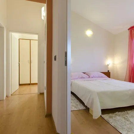 Rose Villa